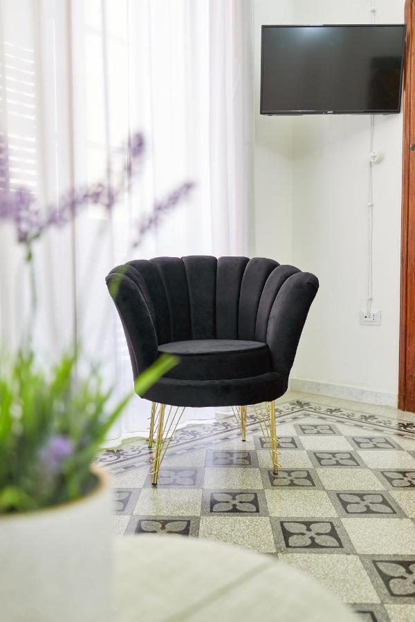 Louis Mary Apartment Gallipoli Bagian luar foto