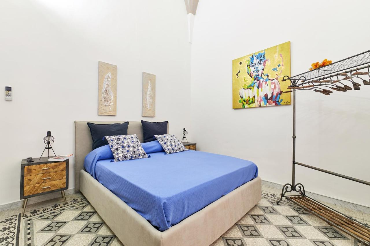 Louis Mary Apartment Gallipoli Bagian luar foto
